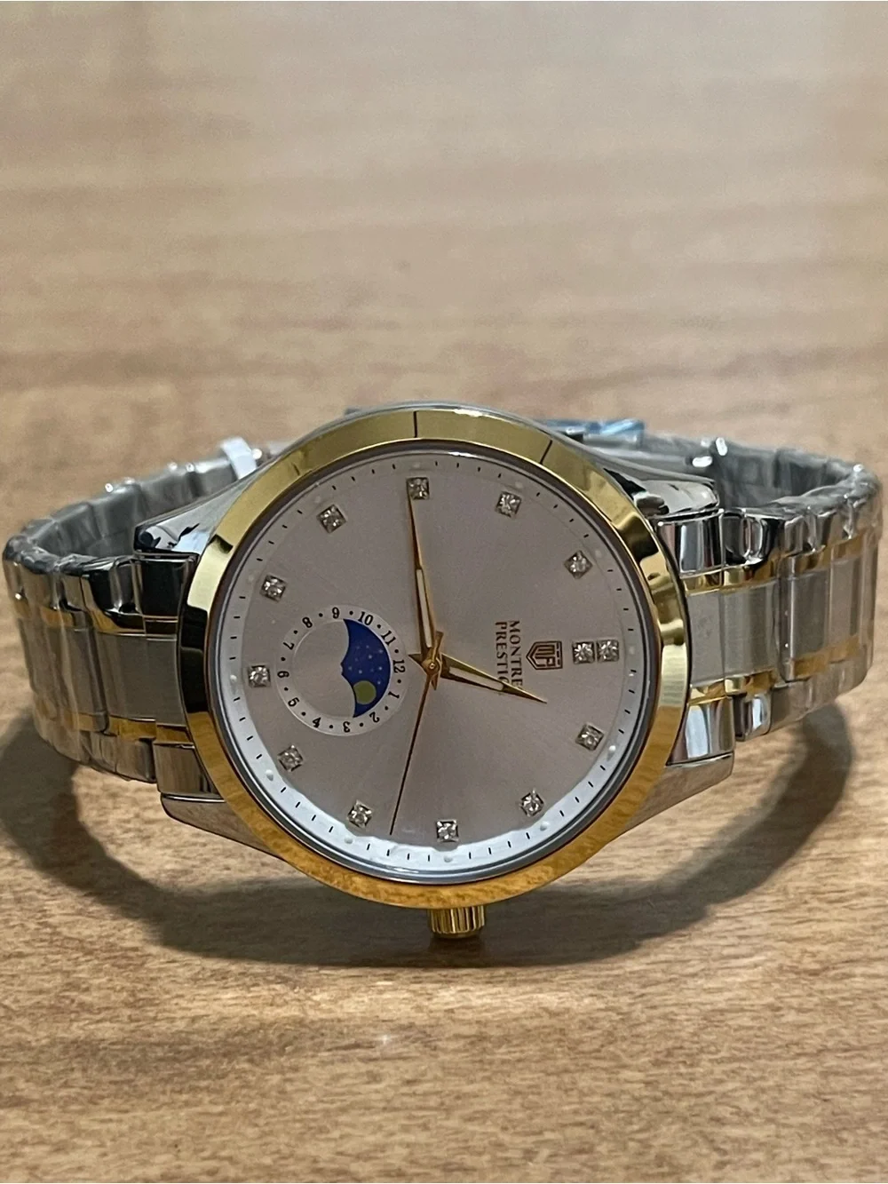 MONTRES PRESTIGE X Invicta Men 42mm Silver Tone Case Silver Metal Dial Gold Band